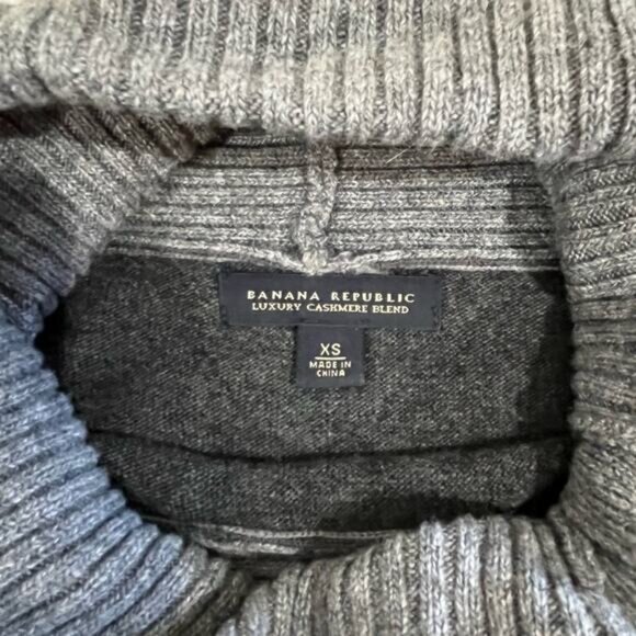 NEW Banana Republic Wool Cashmere Classic Two Tone Ribbed Cowl Neck Sweater XS - Picture 12 of 16